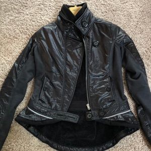 Lululemon black fleece jacket size 4